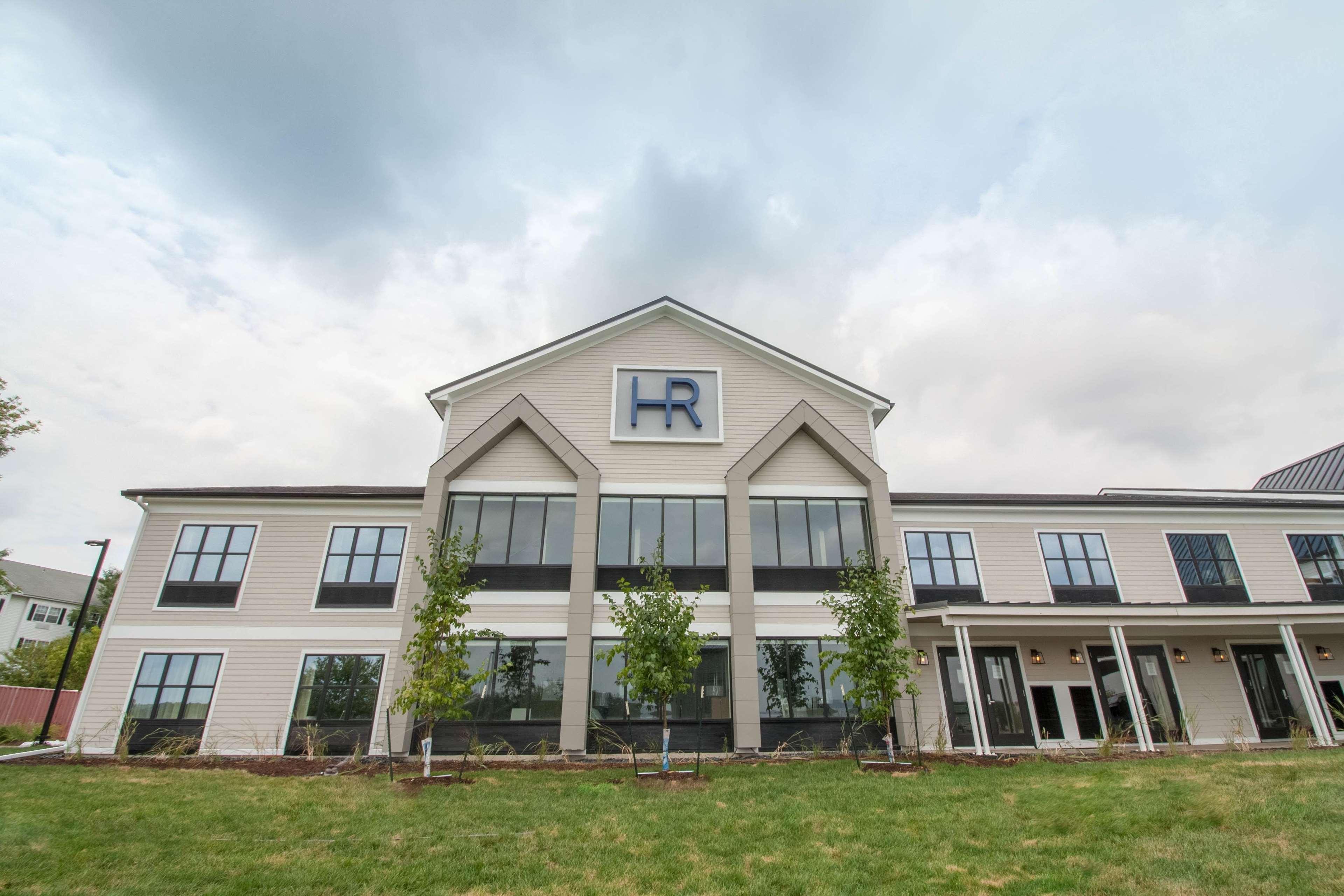 Hotel Renovo Des Moines Urbandale,Tapestry Collection Hilton 외부 사진